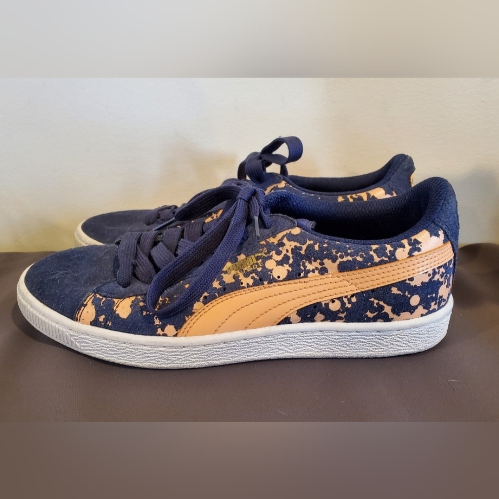 Puma Sportlifestyle Womens Suede Blue Sneaker Shoes  - Size 7
